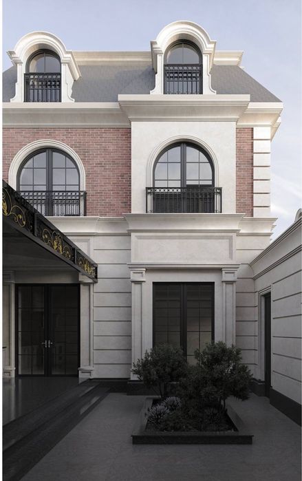 М Улуғбек туманида  2 қаватли ховли сотилади