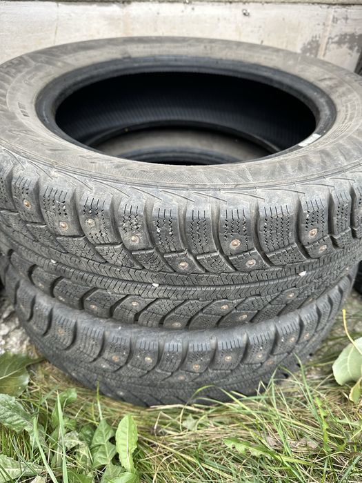 Шипованные 185/65/15 7шт