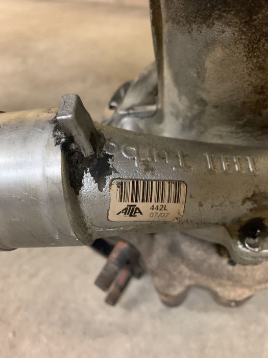 Турбина за двигател 2.0 D4D 126 к.с. 1AD-FTV