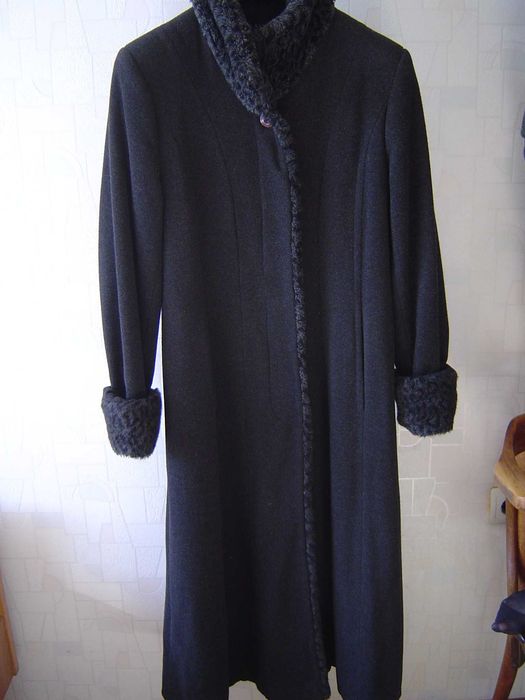 Дамско вълнено палто размер UK12 = EU 40, BG 46