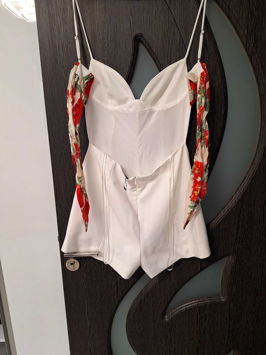 Salopeta eleganta firma Zara. Marimea S.