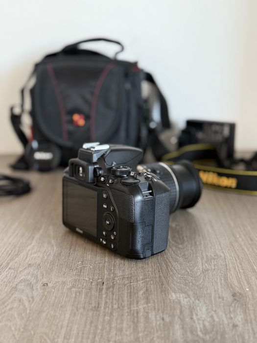 Aparat foto DSLR Nikon D3500 + obiectiv + accesorii