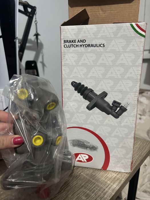 Спирачна помпа за volkswagen golf 4