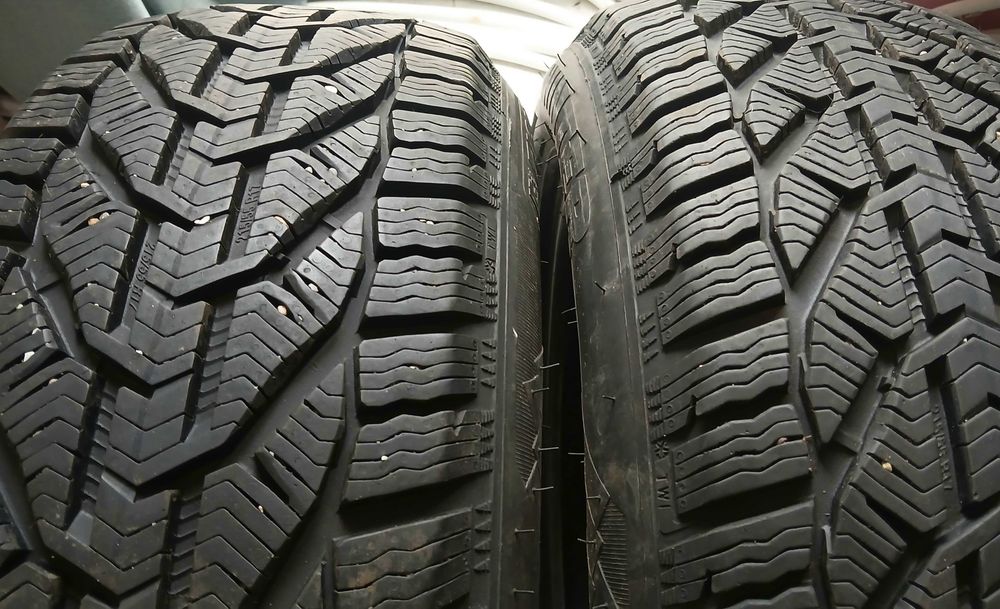 215 55 R17 TIGAR 2024г. зимни гуми 2бр.