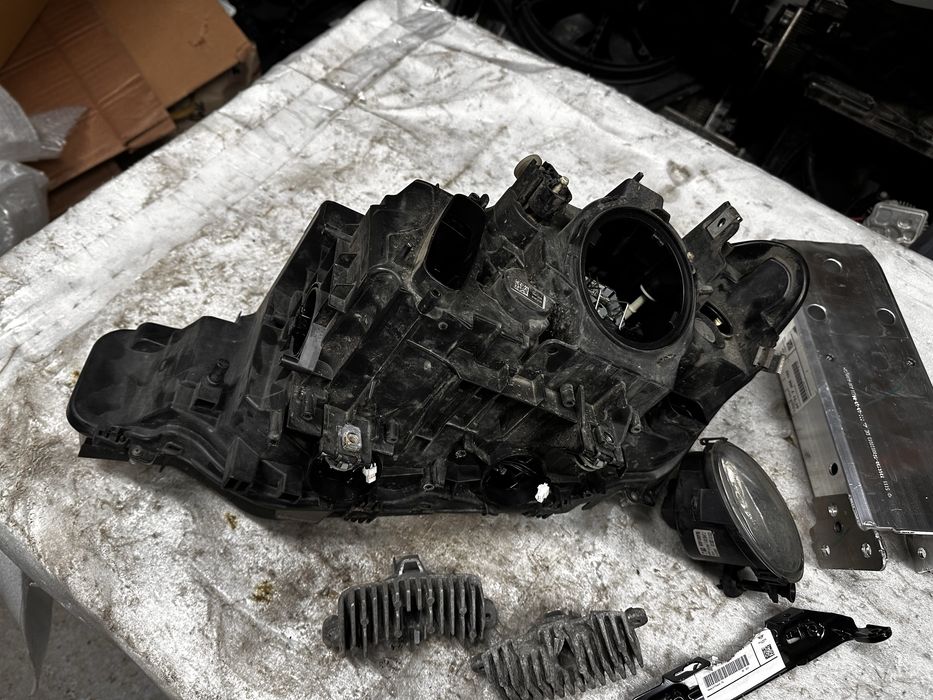 Far dreapta bi xenon led bmw seria 3.F30.F31.