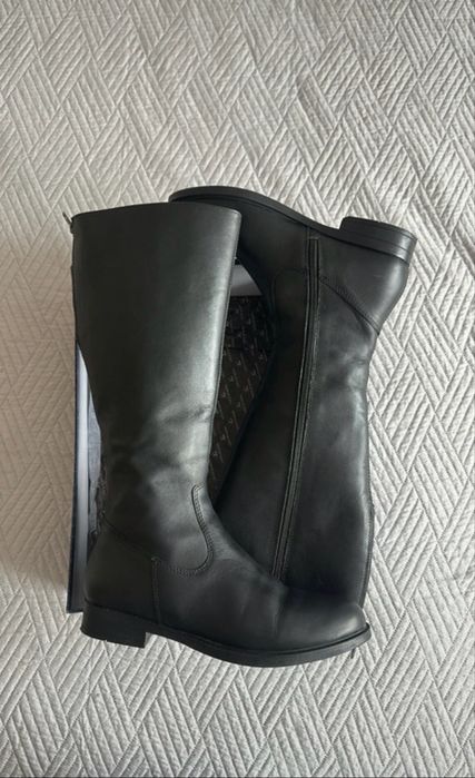 Cizme de piele negre