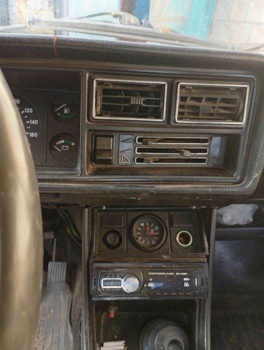 Продам ваз 2107 инжектор