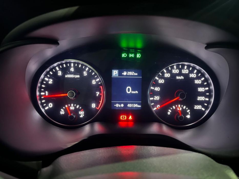 Автомобиль KIA RIO - XLINE