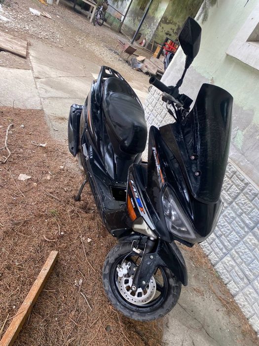 Мопед макси каскелен