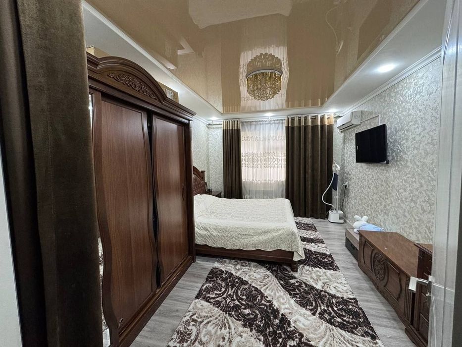 Срочна квартира сотилади Сергеле 8 худуд 3хона Гишти дом  Евро ремонт