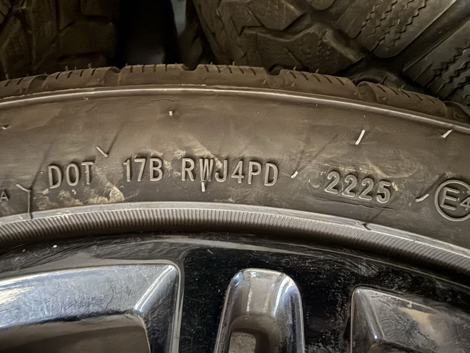 Джанти за Bmw G30 / G31 | 19 цола Спорт пакет  245/40R19 | 275/35R19 Sport Packet М Чисто нови зимни гуми дот 2025г. Оригинални емкови джанти за Bmw )