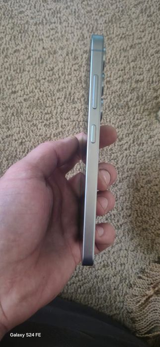 Samsung S25 на 12ГБ/256 ГБ