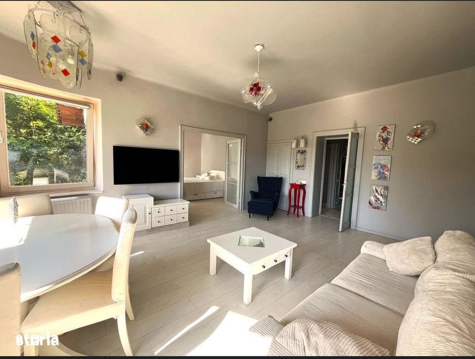 Apartament 2 camere de închiriat, curte și grădină - Proprietar
