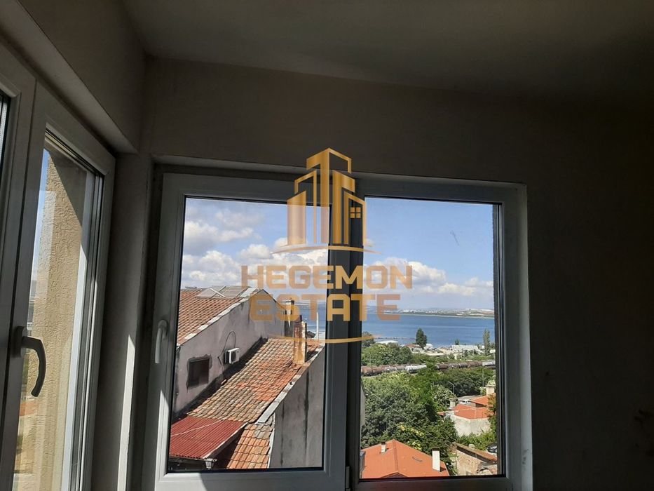 Продава се Двустаен апартамент в Варна, Център - 75 кв.м за 1520 €/кв.м - Снимка #8