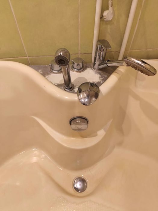 Ванна угловая акриловая