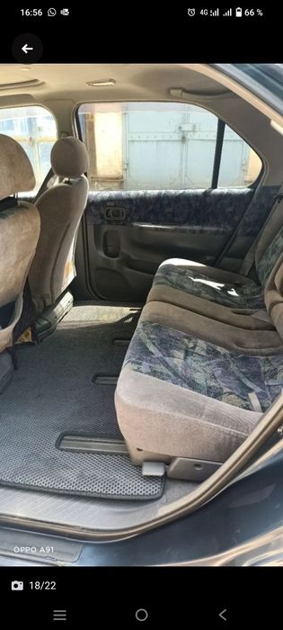 Nissan R'nessa 1997г