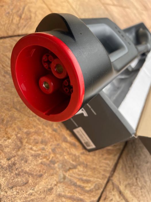 Wall connector Tesla 11/22 KW 220v/380V si orice alt auto electric