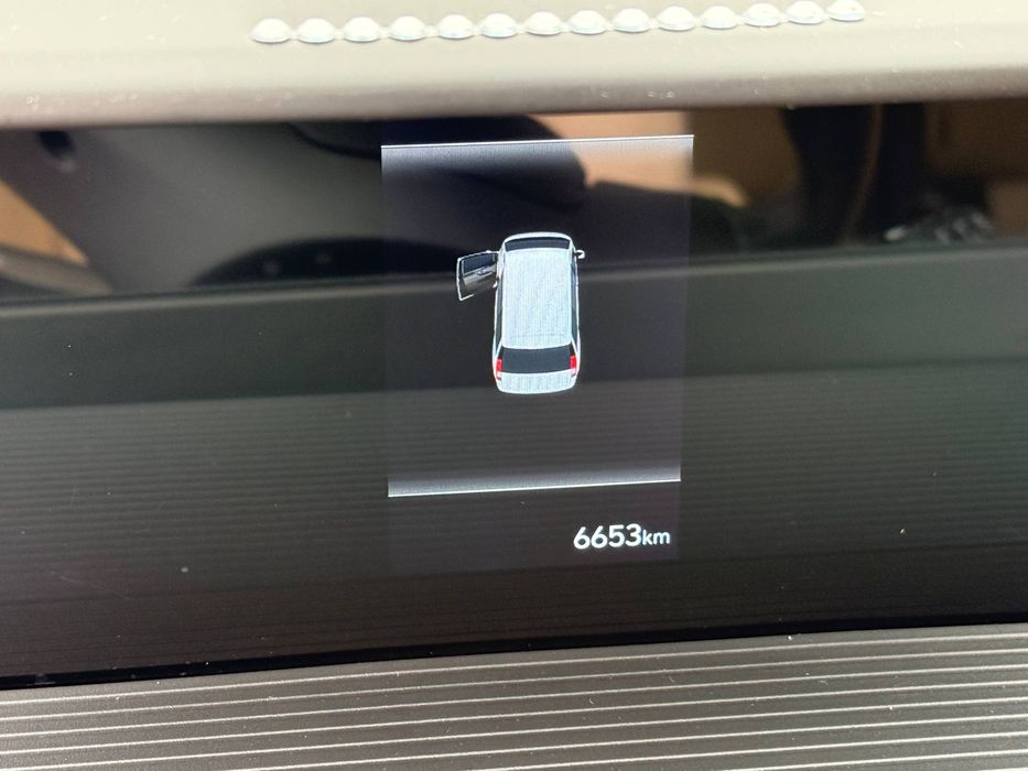 Hyundai Staria Hybrid