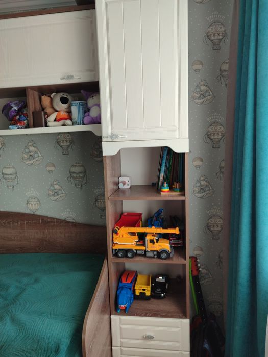 Продам детский гарнитур