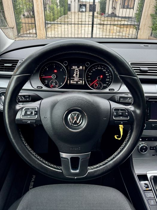 VOLKSWAGEN Passat 2014 — imagine 5