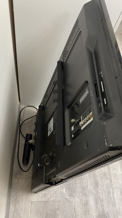 Продам телевизор