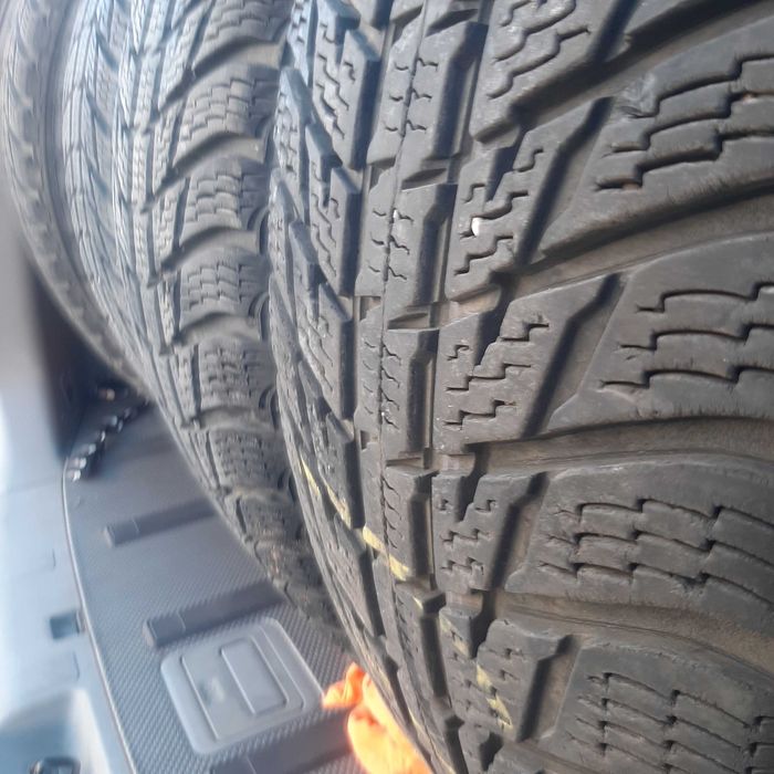 NOKIAN WR SUV 3  225/60 R17