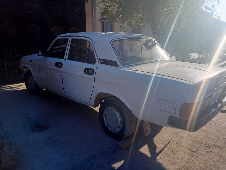 Gaz 31 avtomobili sotiladi