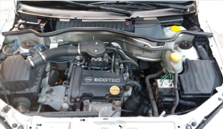 Injector injectoare opel corsa c astra g agila 1.0i z10xe 1.2i z12xe