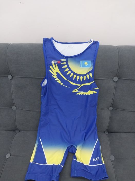 Нательник синий ,рост 170