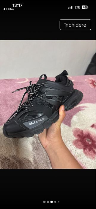 Balenciaga track
