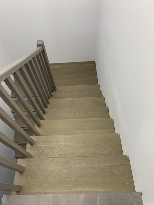 Trepte stejar/ Mese Stejar/Blaturi Stejar