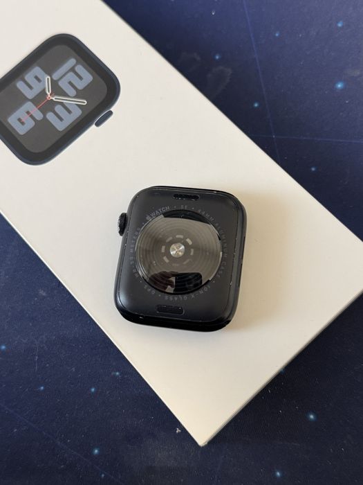 Apple Watch SE 2 44mm Midnight M/L GPS