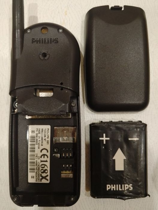 Коллекционный мобильный телефон  Philips пр-во Франция