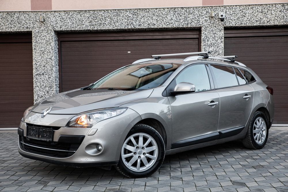 Renault Megane~Semi-piele Crem~Navigație~Faruri Xenon~Euro 5