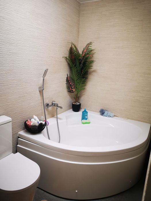 Apartament cu 3 camere de vânzare în vila Sinaia