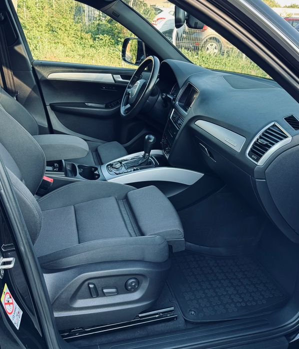 AUDI Q5 2.0 TDi Quattro S-line