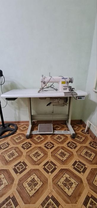 Швейная машина Precious