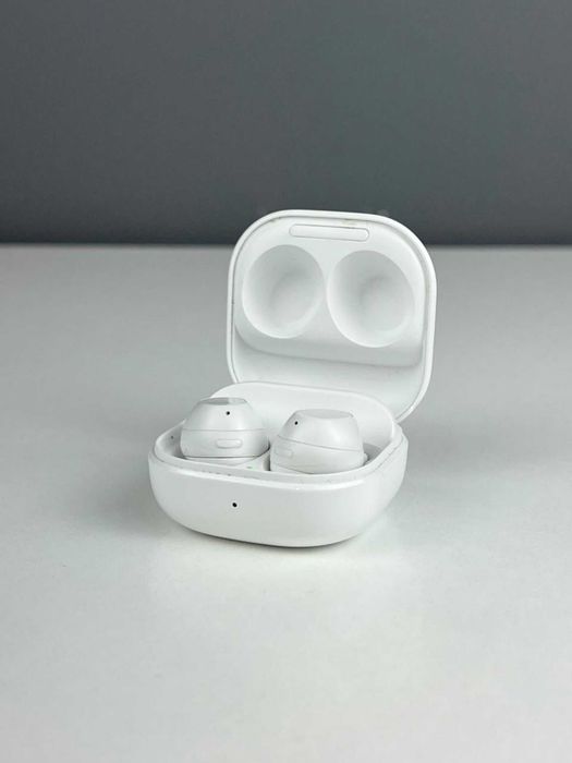 Samsung Buds FE, Белый 7000а7979