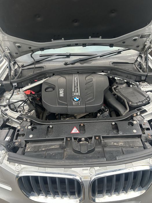 Haion cu luneta BMW X3 F25