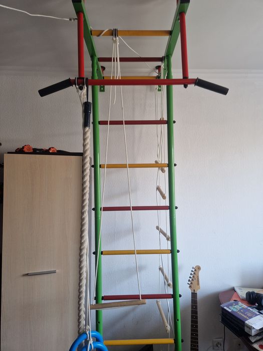 Продам шведскую стенку