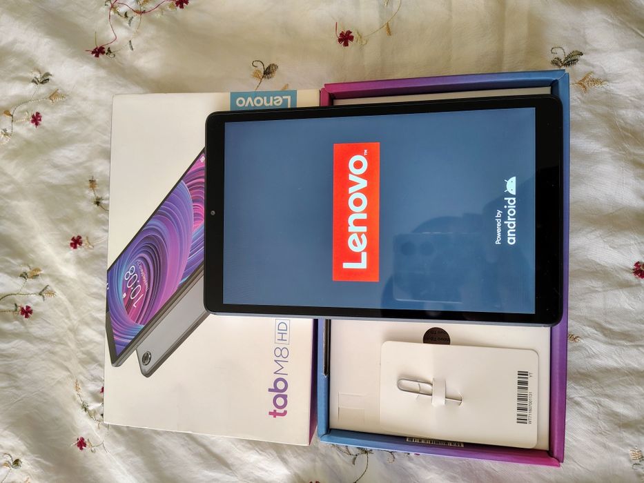 Таблет Lenovo tab M8 HD
