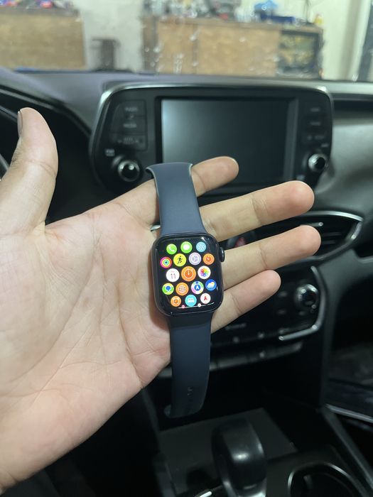 Apple Watch 8 ..