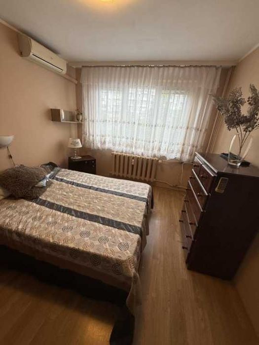 Тристаен апартамент в Люлин 2