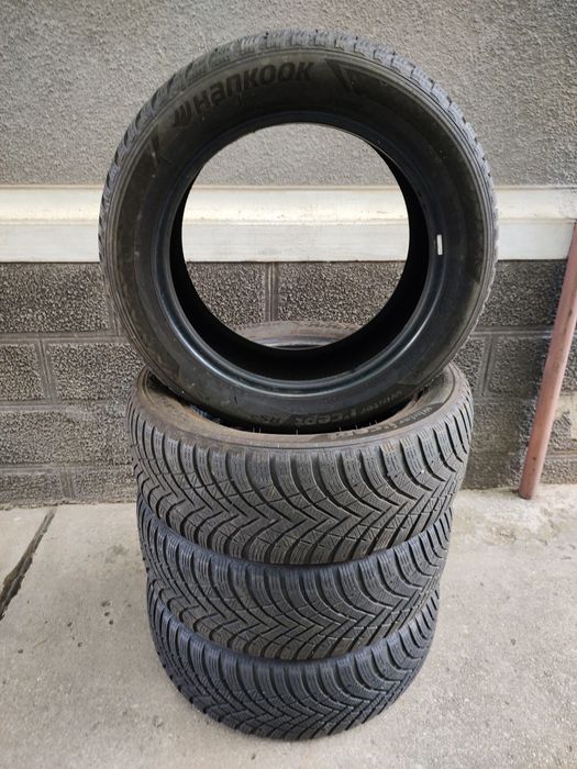 Vând Set Cauciucuri 205/55/16 M+S Hankook DOT 2022 Import Germania