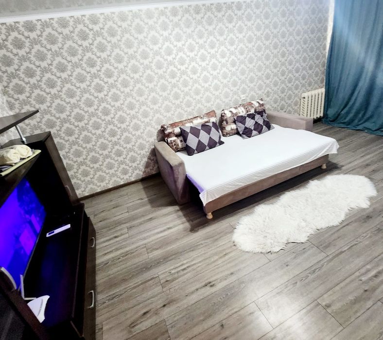 1 ком квартира в новом центре(мкр)