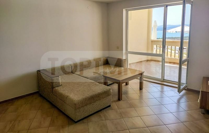 Продава се Двустаен апартамент в Бяла - 87 кв.м за 713 €/кв.м - Снимка #3