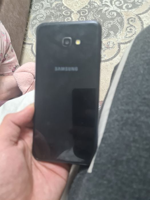 Samsung J4 Plus черный