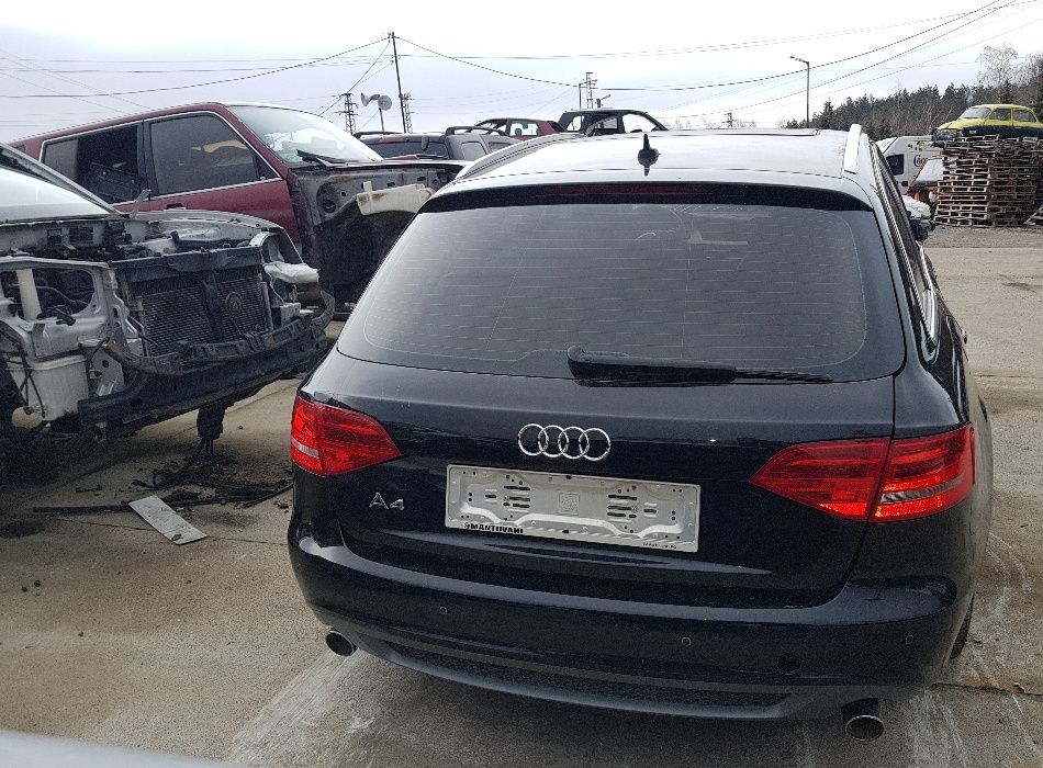 Ауди А4 На части