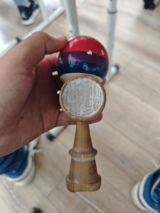 Vând kendama sweets stripe 5