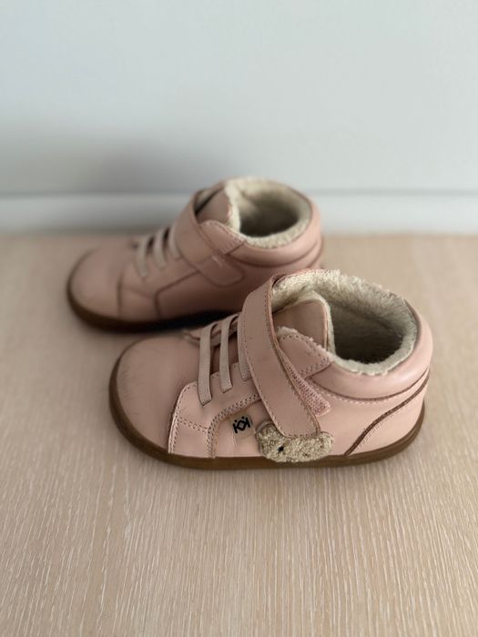 Зимни обувки за момиче - 25 размер